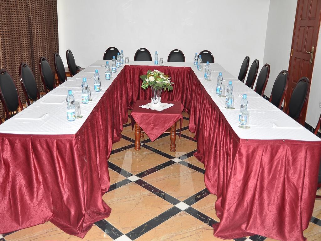 Monalisa Hotel متوابا المظهر الخارجي الصورة